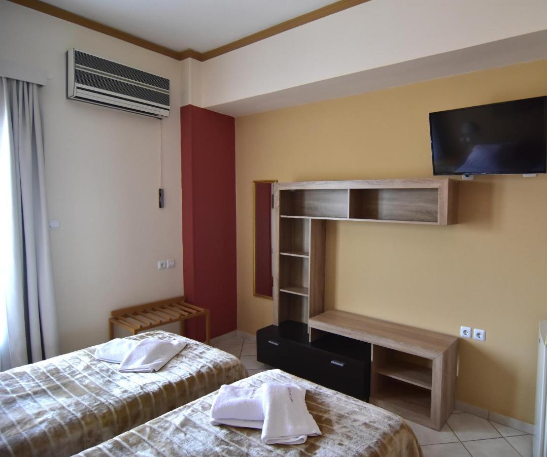 Iridanos Hotel Antikyra Luaran gambar