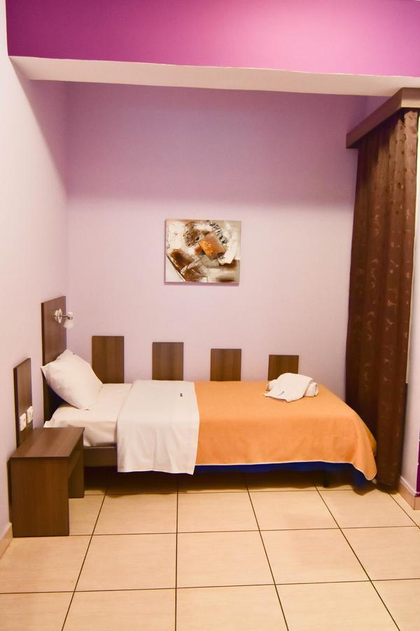 Iridanos Hotel Antikyra Luaran gambar