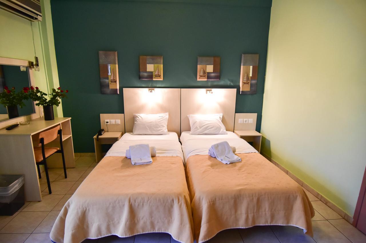 Iridanos Hotel Antikyra Luaran gambar